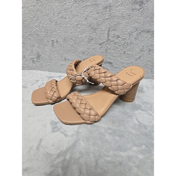 A New Day Womens Sandals Heeled size 6 slip on - Picture 2 of 10